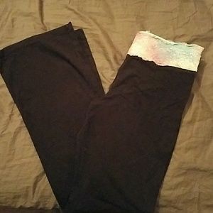 Athletic pants